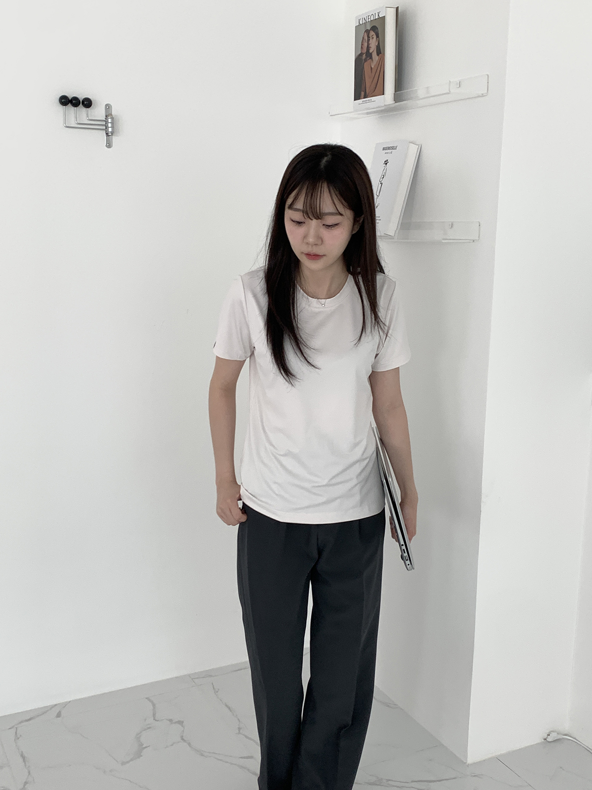 우먼즈 쿨애버 슬림핏 숏슬리브 크림색